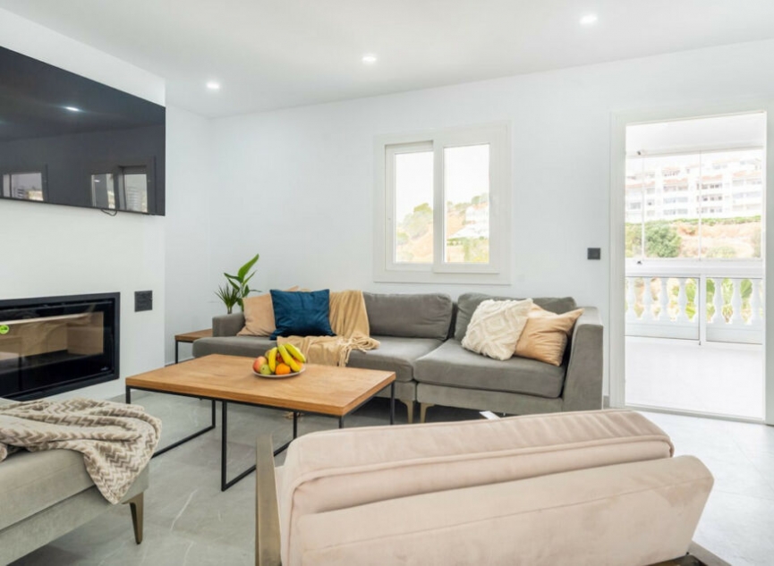 Resale - House -
Calahonda