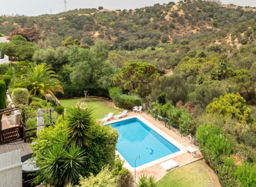 Resale - House -
Calahonda