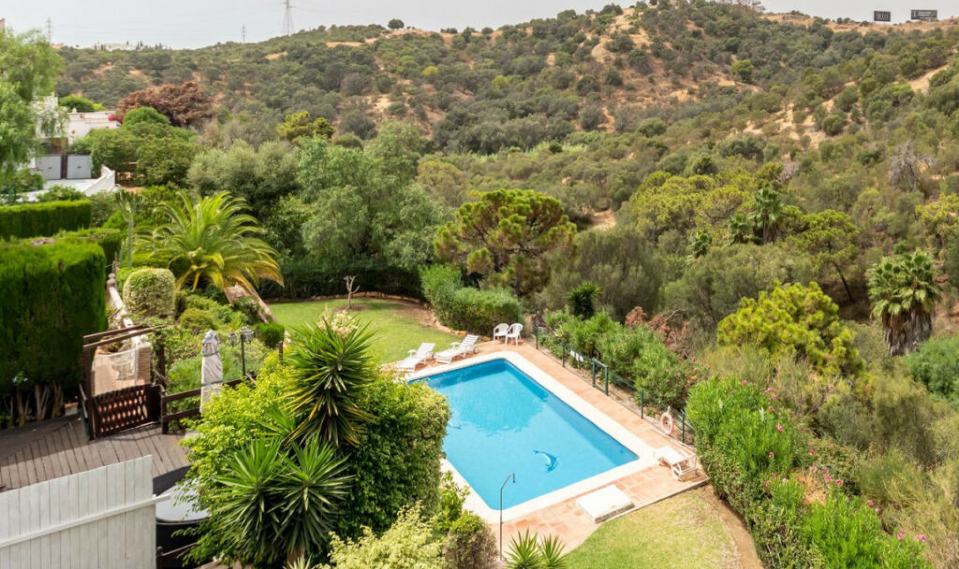 Resale - House -
Calahonda