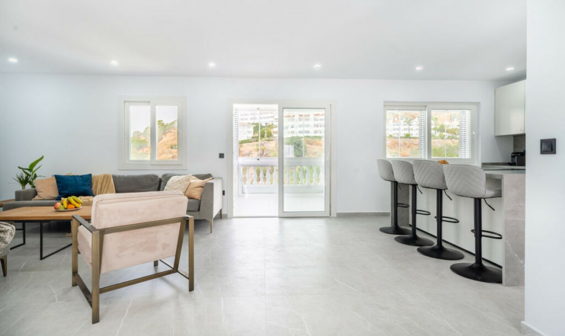 Resale - House -
Calahonda