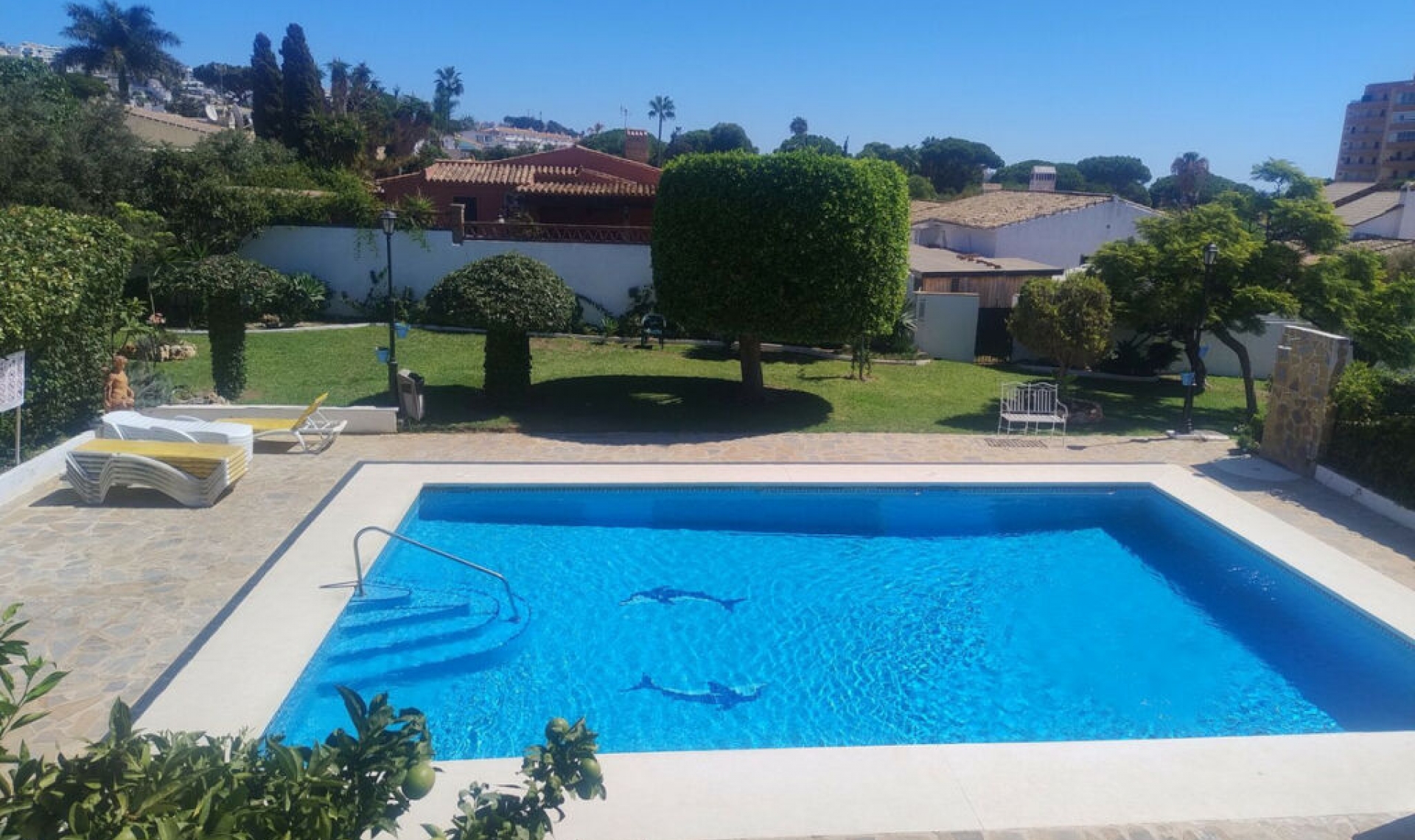 Resale - House -
Calahonda