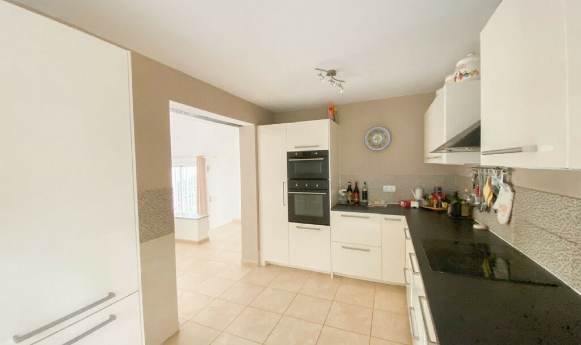 Resale - House -
Calahonda