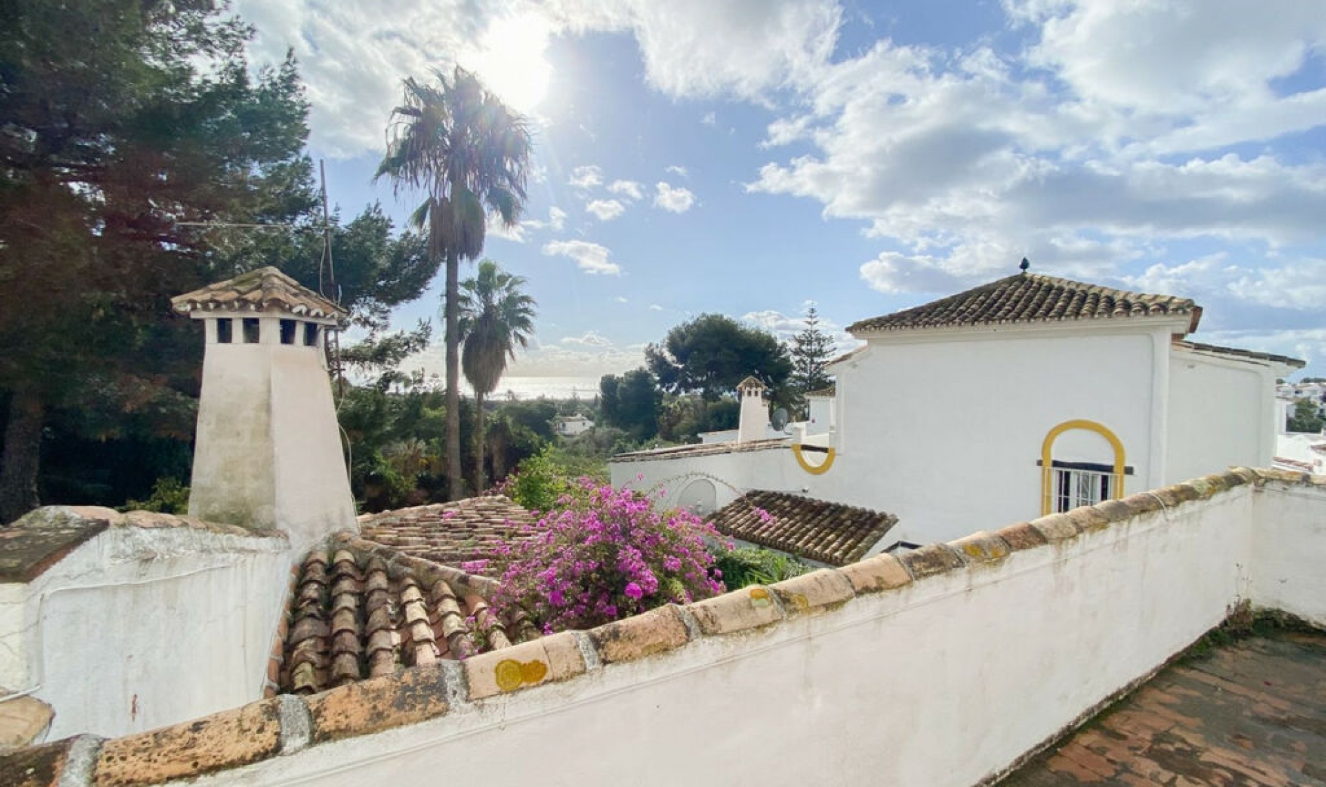 Resale - House -
Calahonda