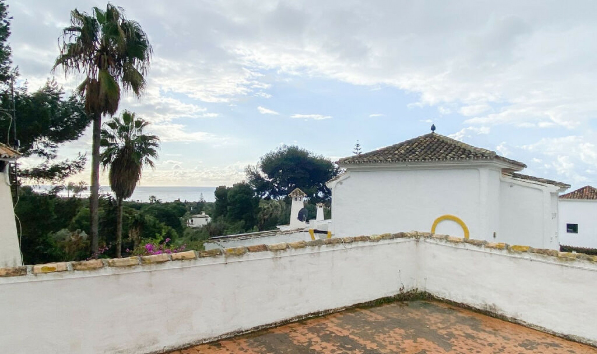 Resale - House -
Calahonda