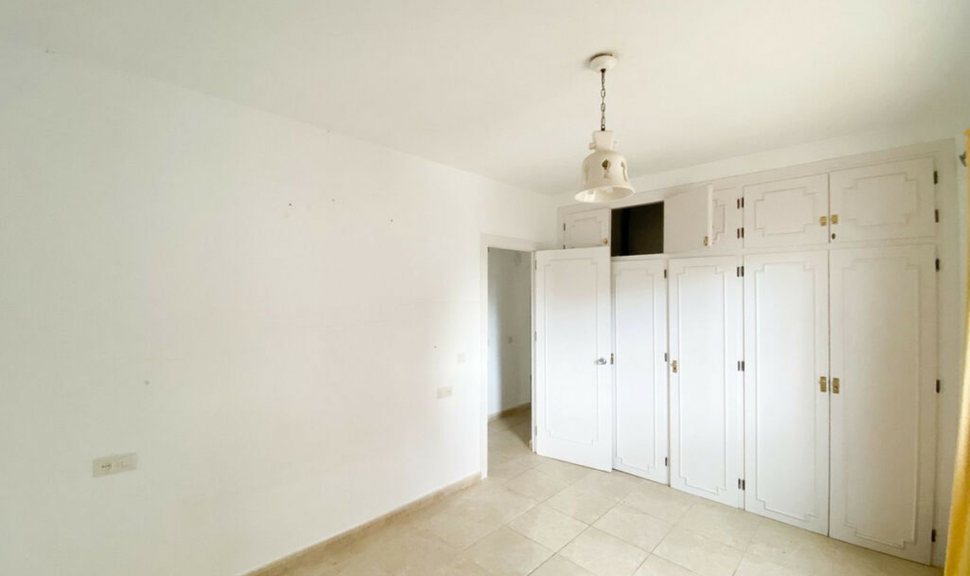 Resale - House -
Calahonda