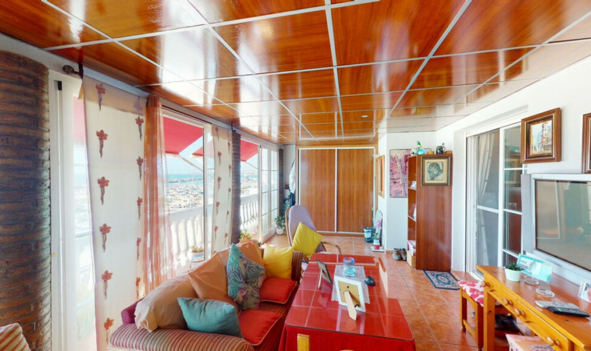 Resale - House -
Caleta de Vélez