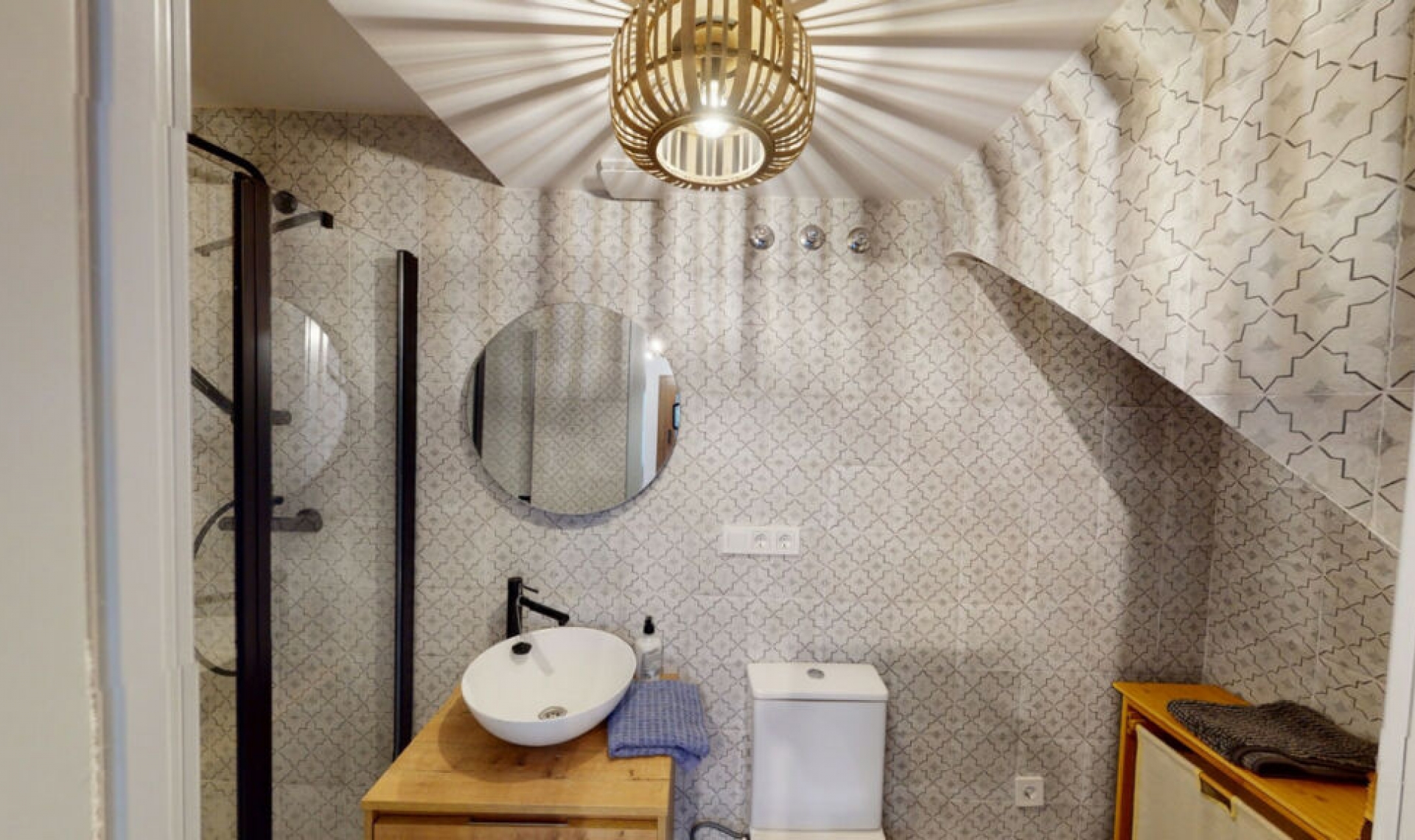 Resale - House -
Caleta de Vélez