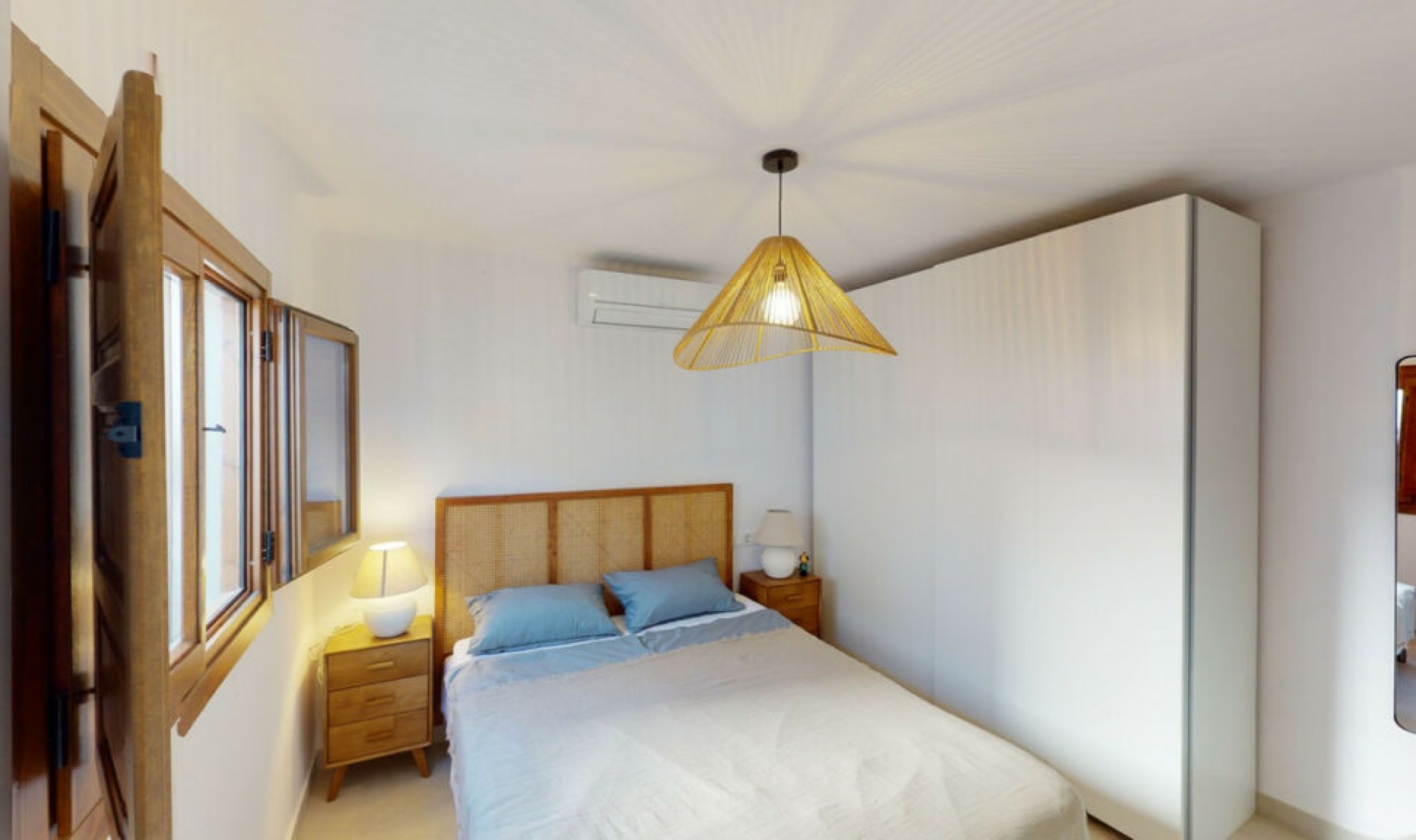 Resale - House -
Caleta de Vélez