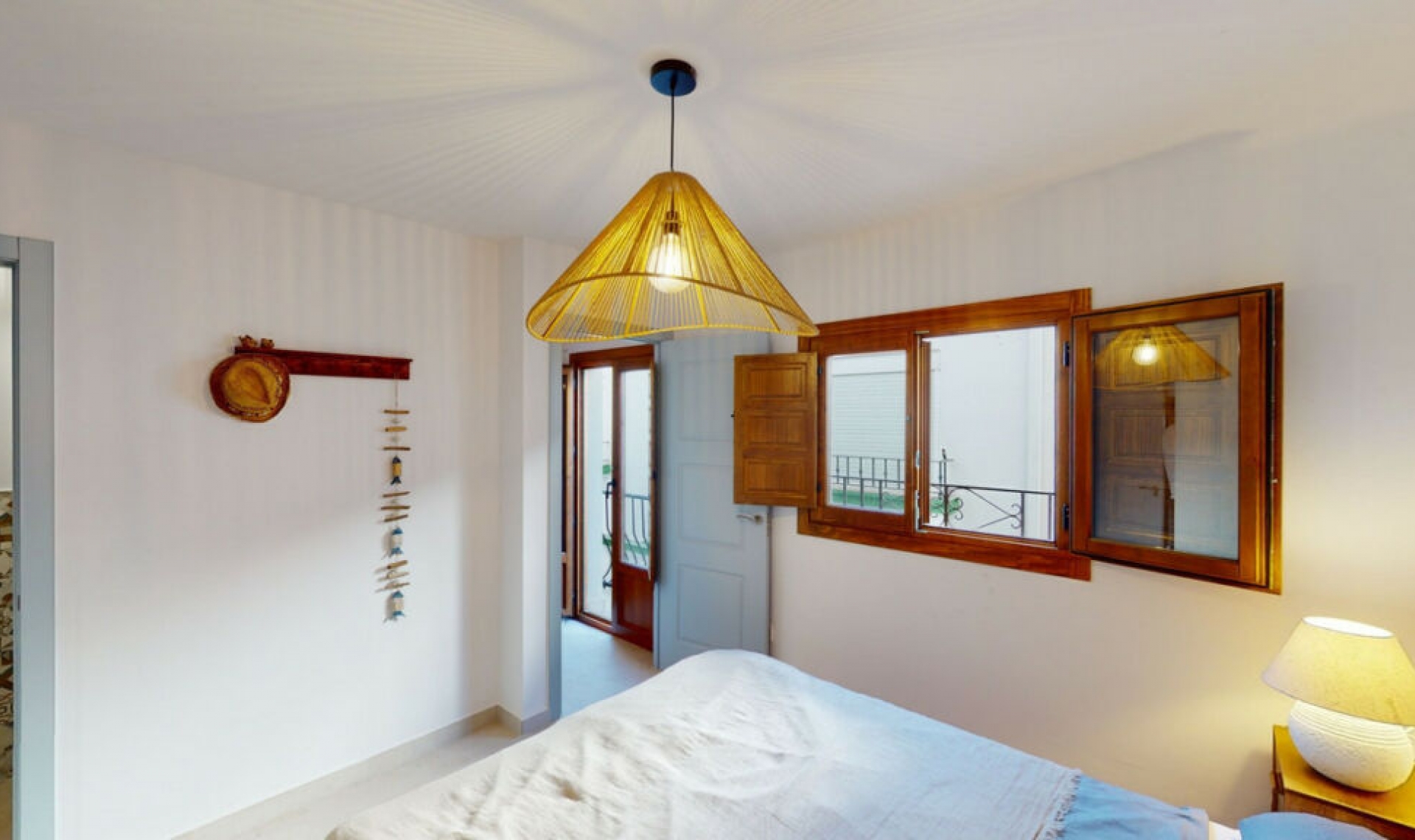 Resale - House -
Caleta de Vélez