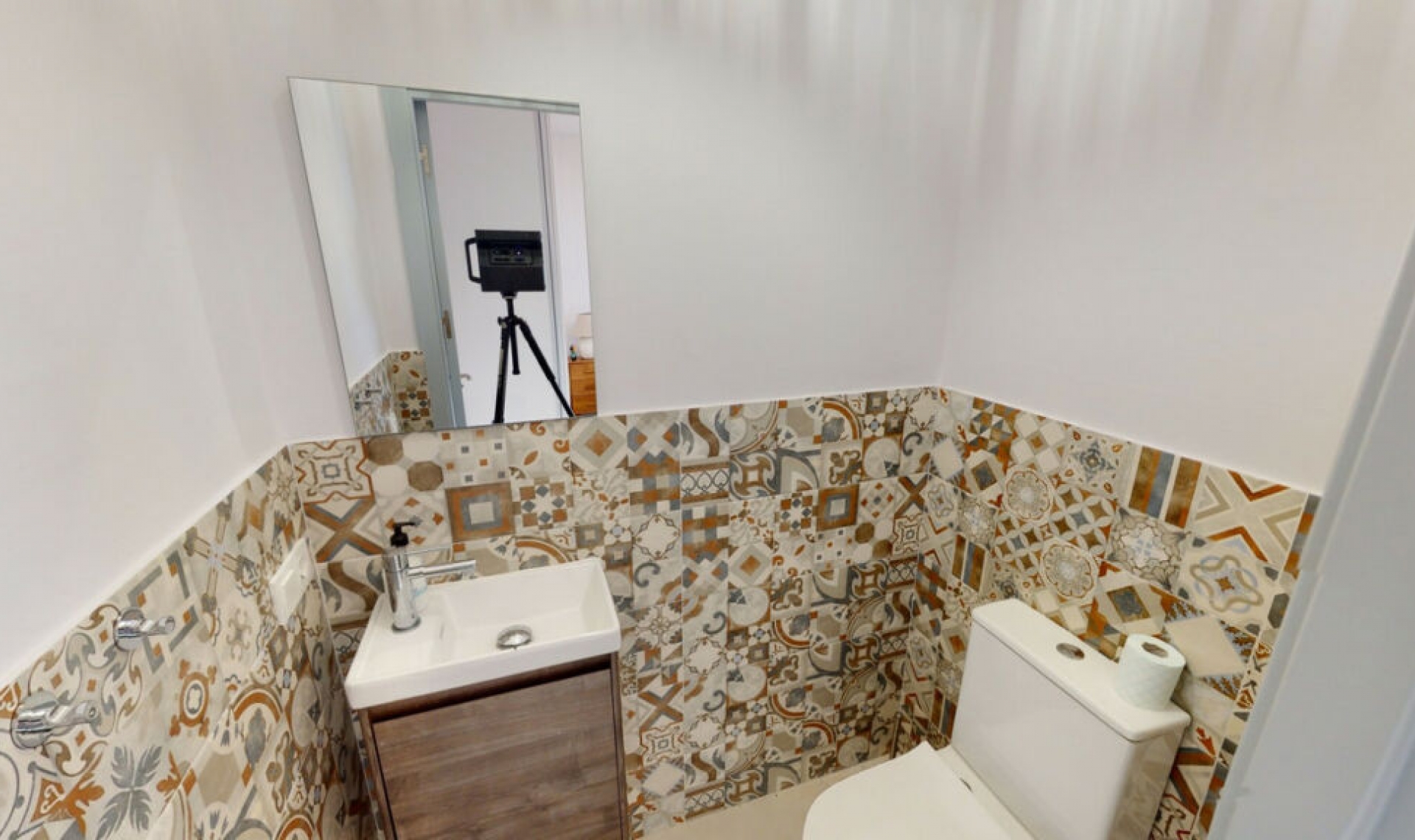 Resale - House -
Caleta de Vélez