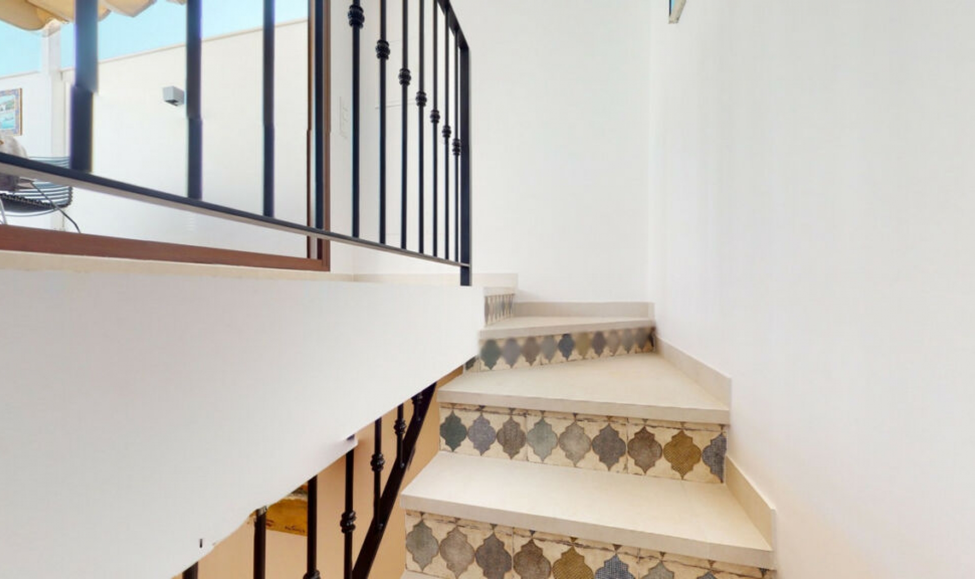 Resale - House -
Caleta de Vélez