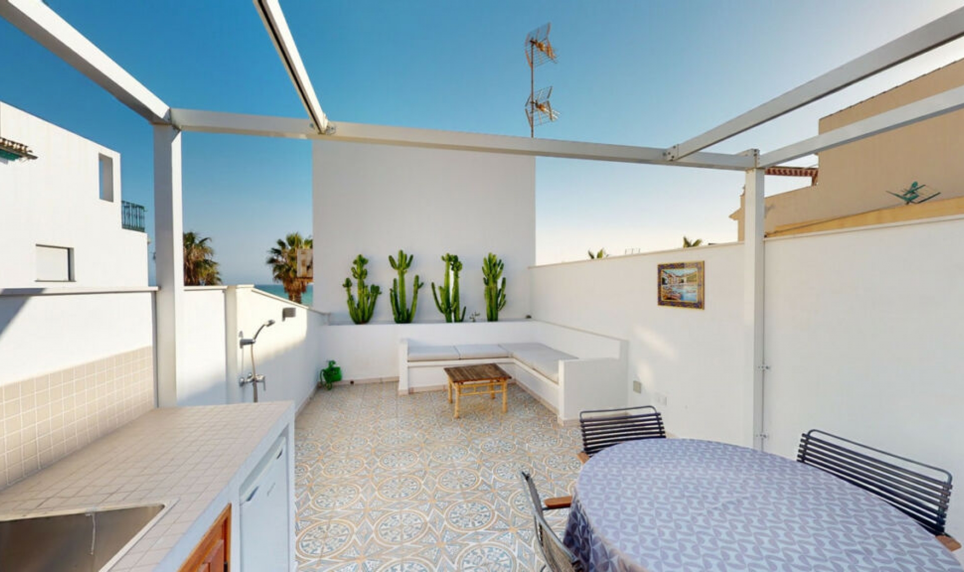 Resale - House -
Caleta de Vélez