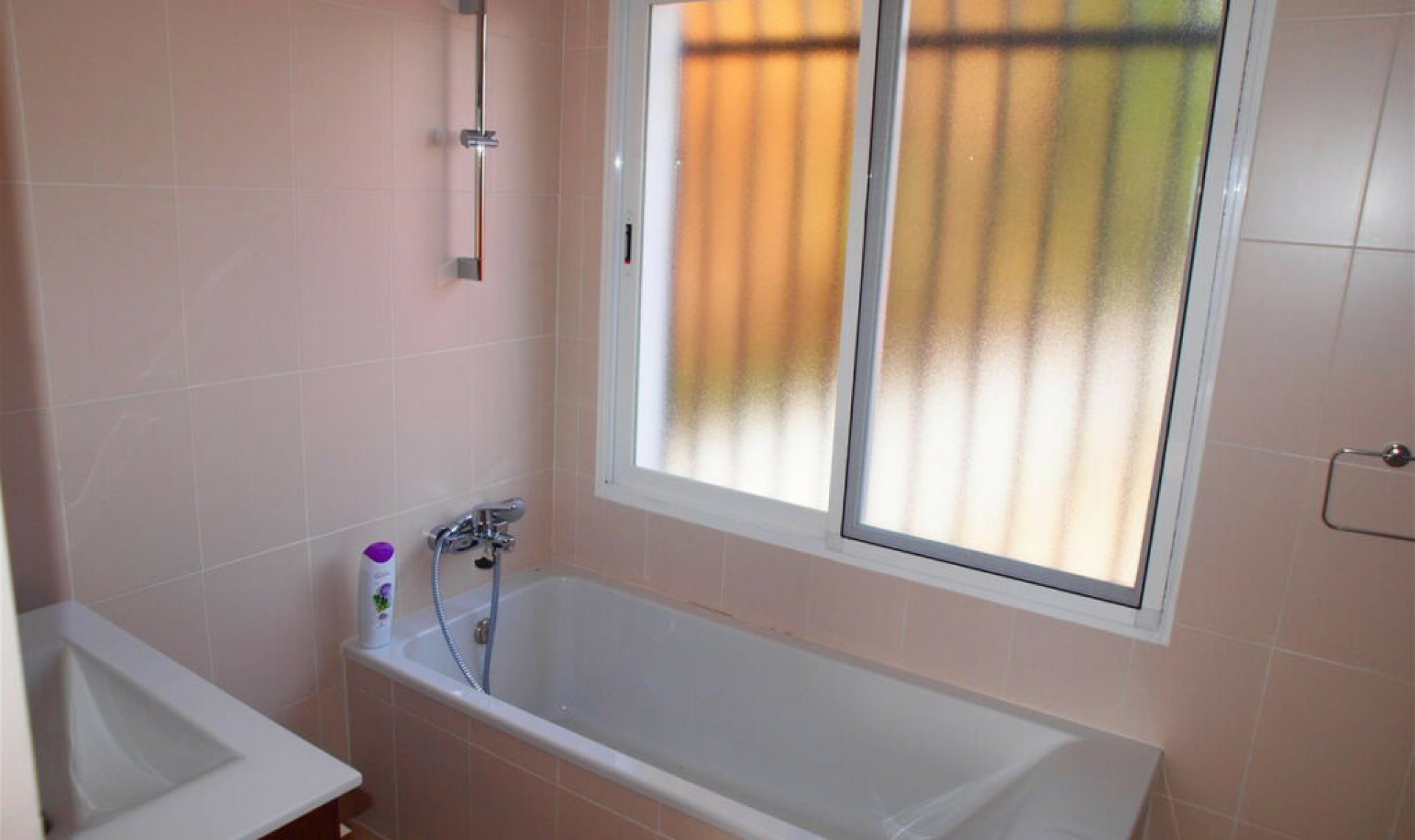 Resale - House -
Caleta de Vélez