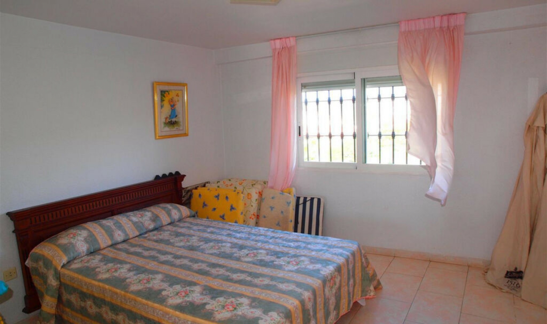 Resale - House -
Caleta de Vélez