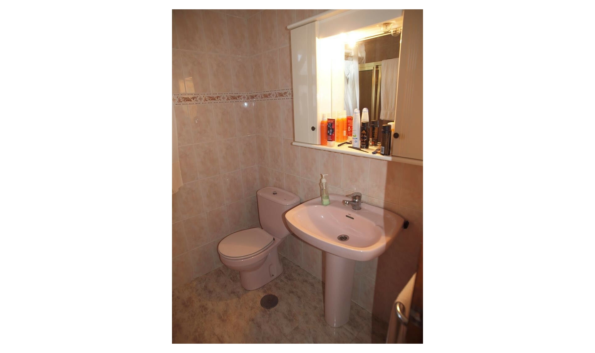 Resale - House -
Caleta de Vélez