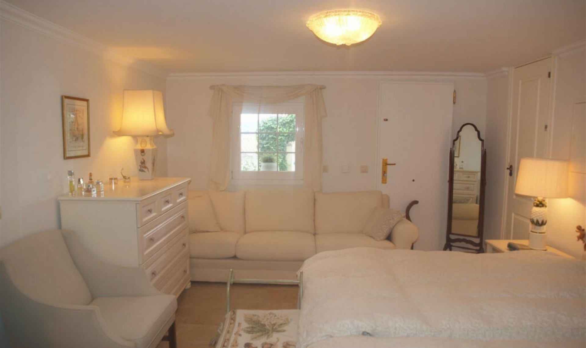 Resale - House -
Caleta de Vélez