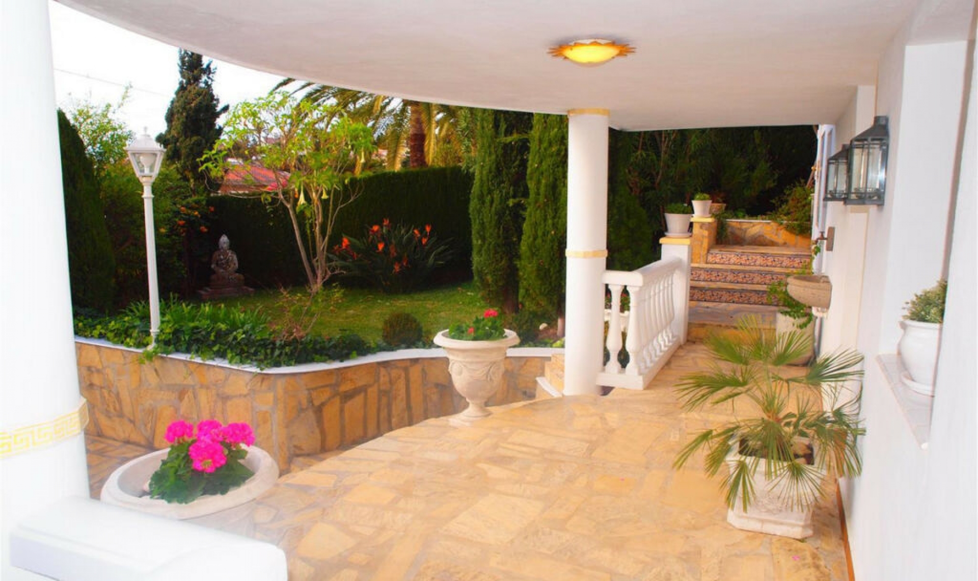 Resale - House -
Caleta de Vélez