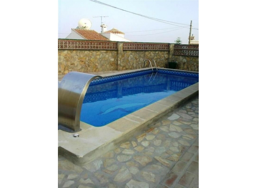 Resale - House -
Caleta de Vélez