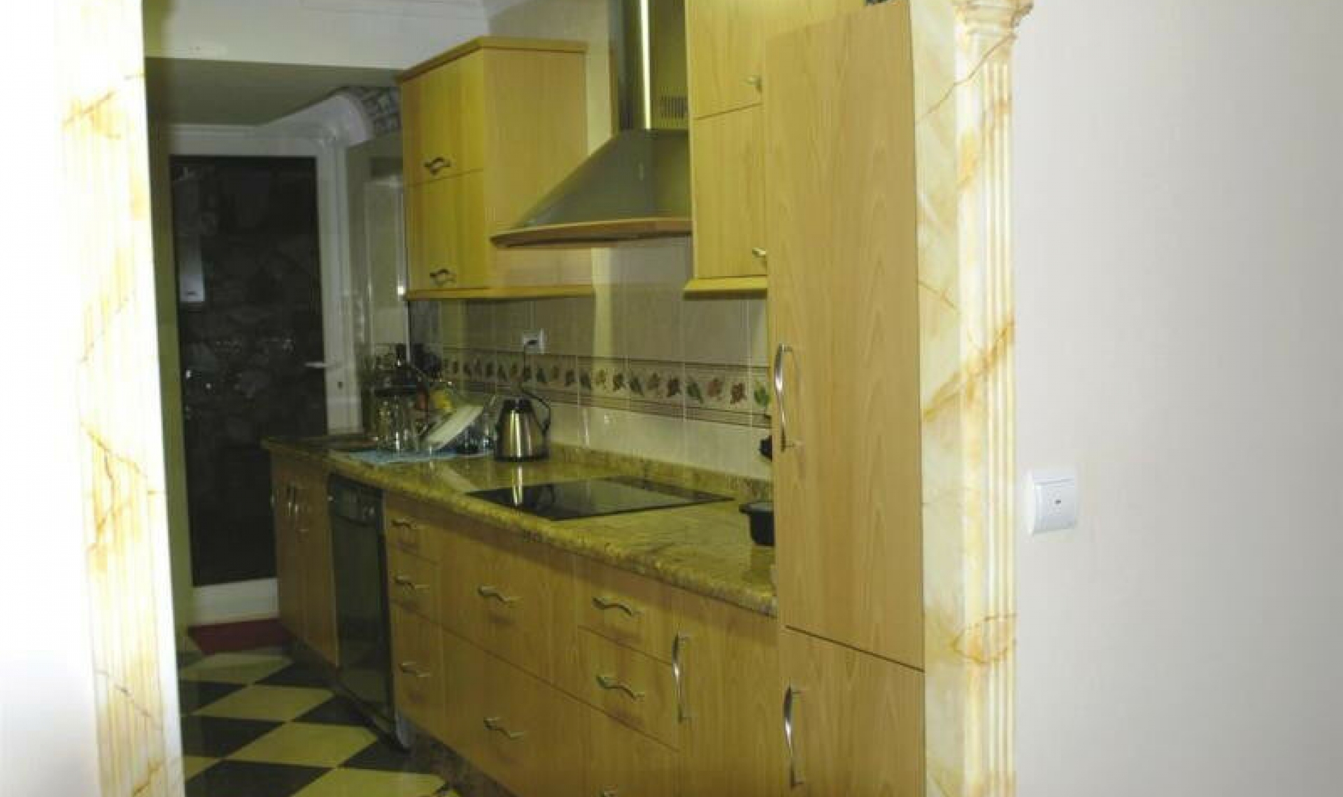 Resale - House -
Caleta de Vélez