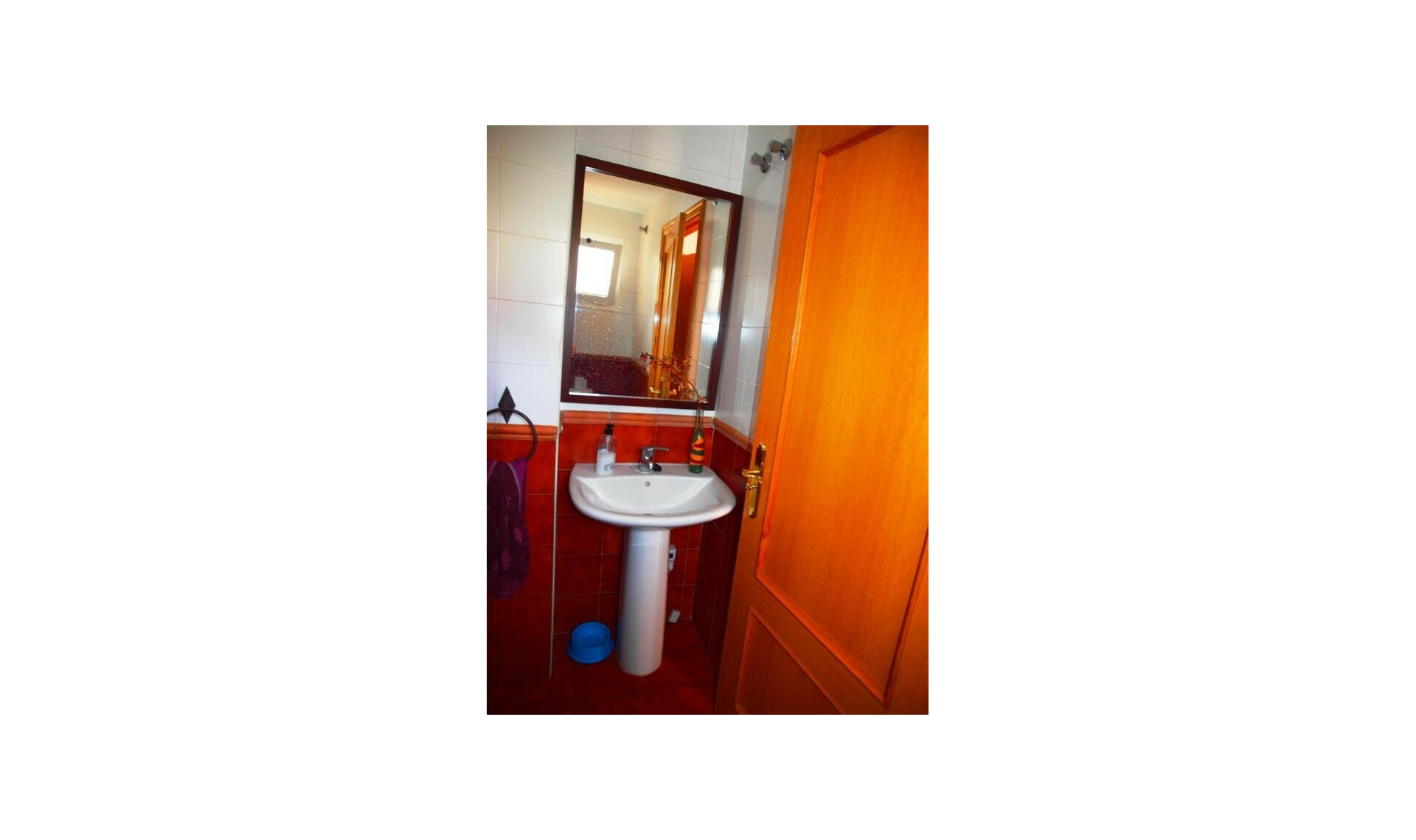 Resale - House -
Caleta de Vélez