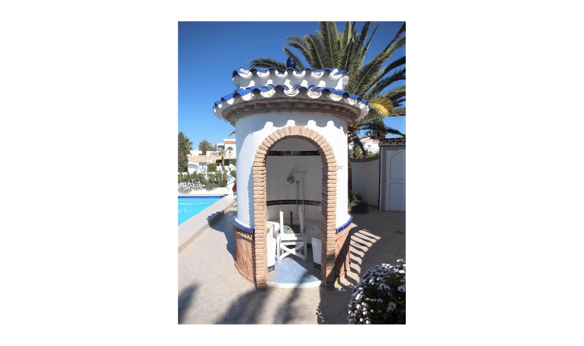 Resale - House -
Caleta de Vélez