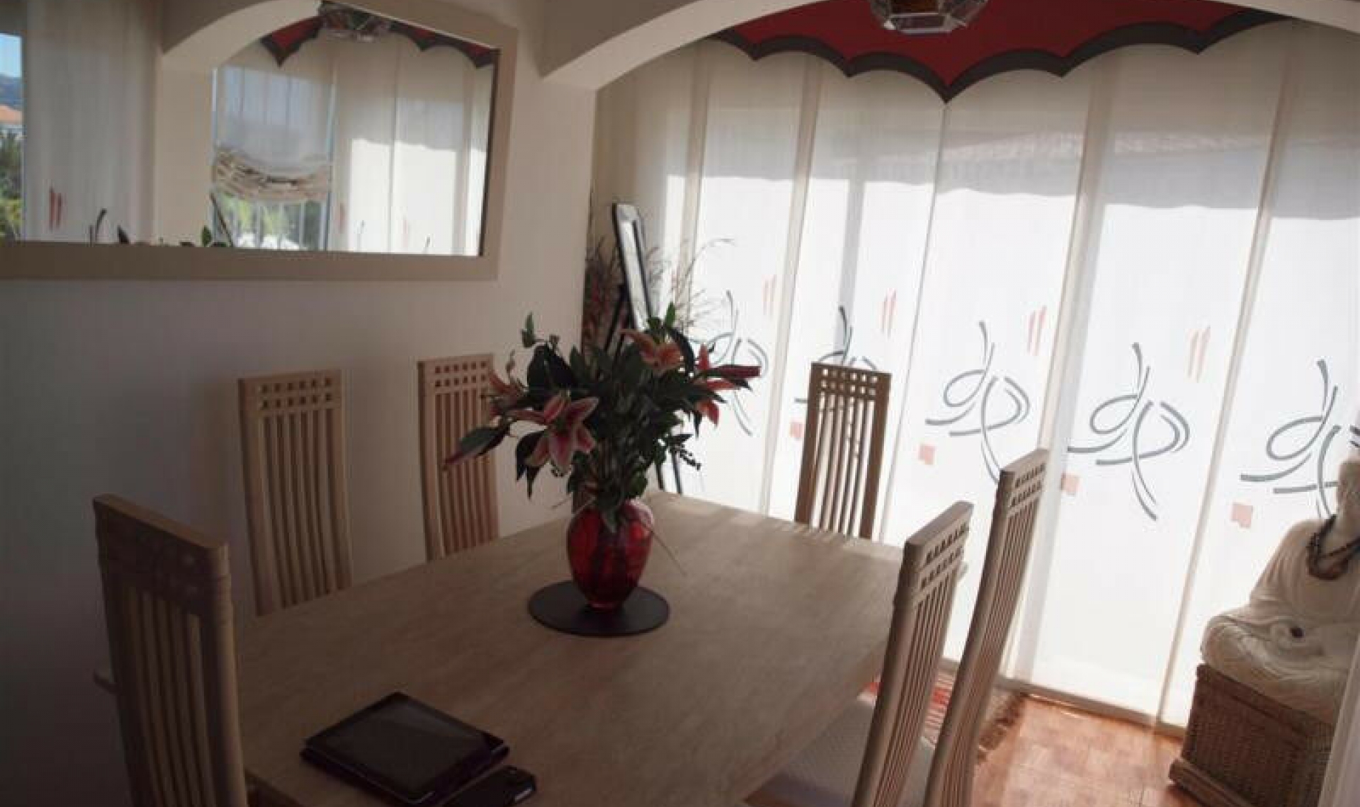 Resale - House -
Caleta de Vélez