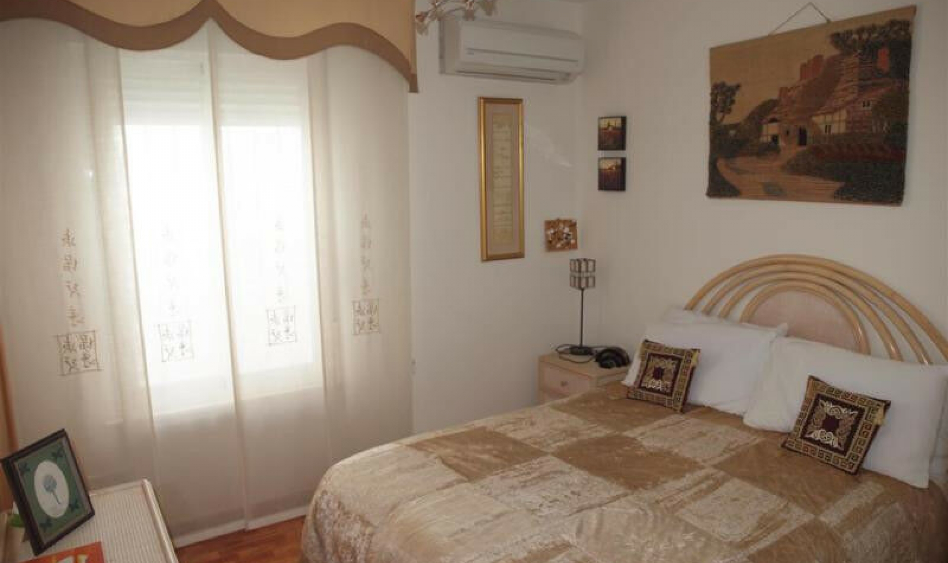 Resale - House -
Caleta de Vélez