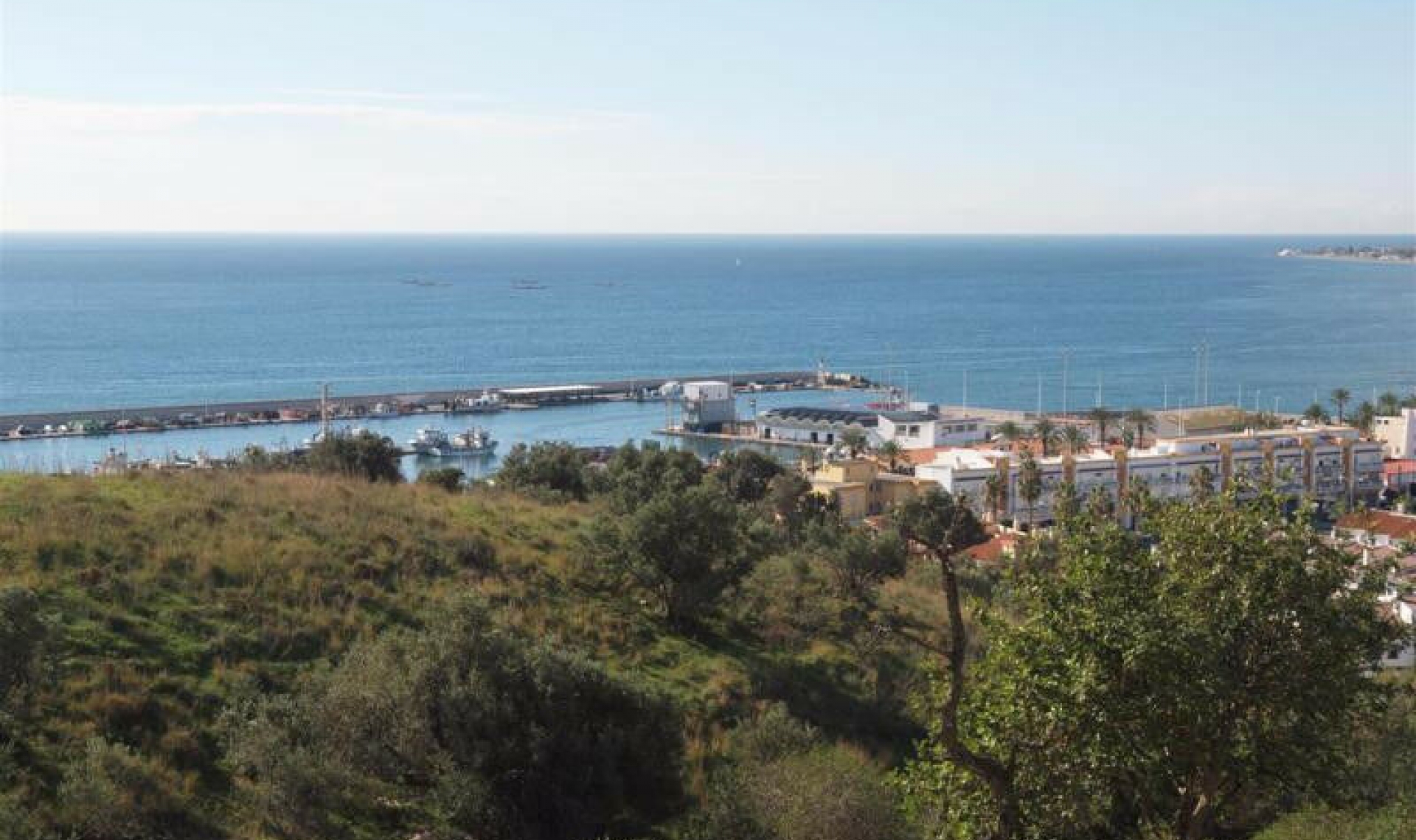 Resale - House -
Caleta de Vélez