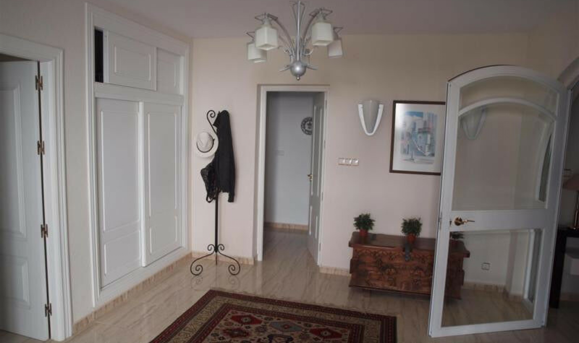 Resale - House -
Caleta de Vélez