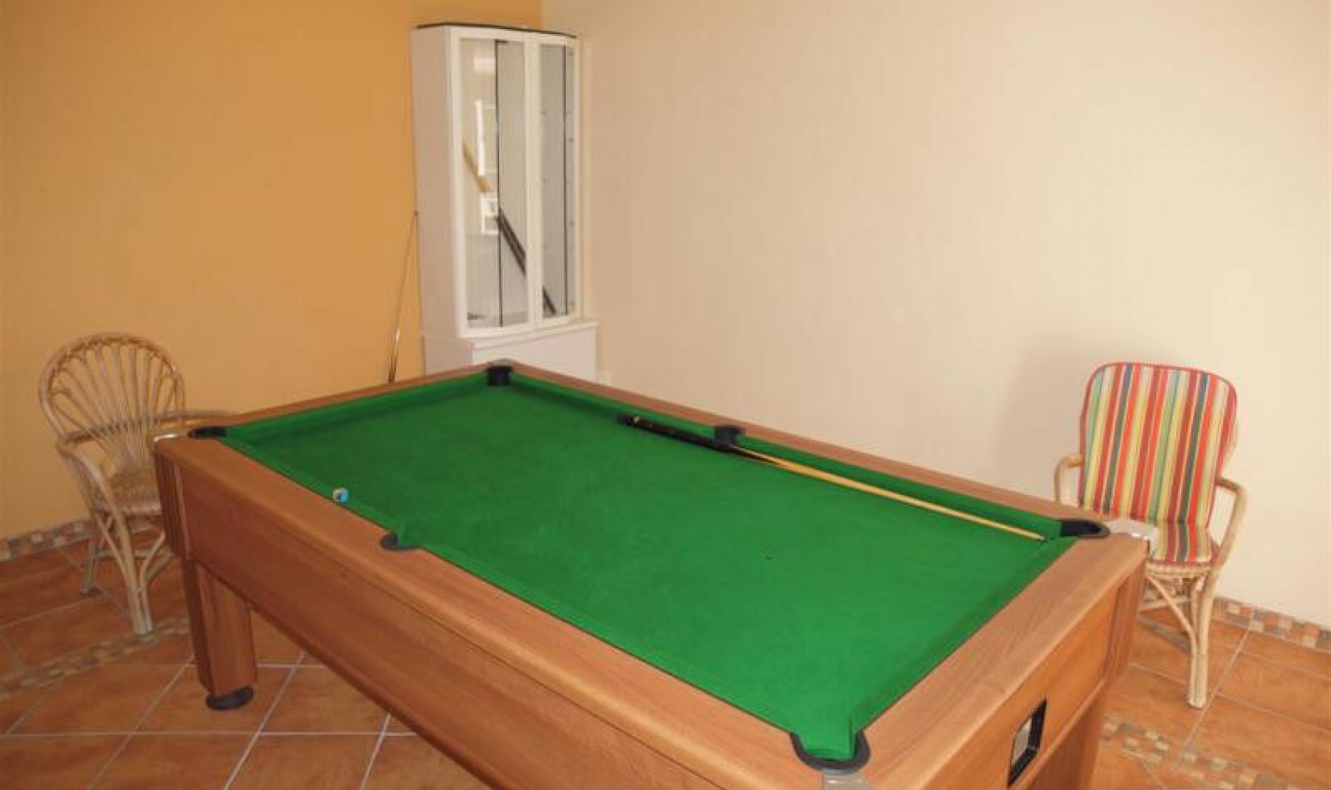 Resale - House -
Caleta de Vélez