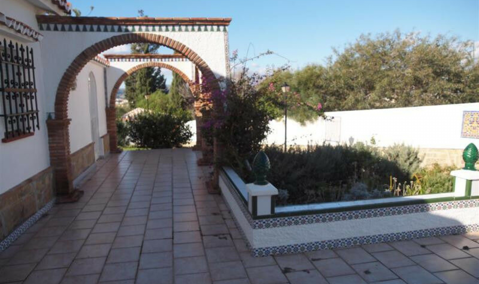 Resale - House -
Caleta de Vélez