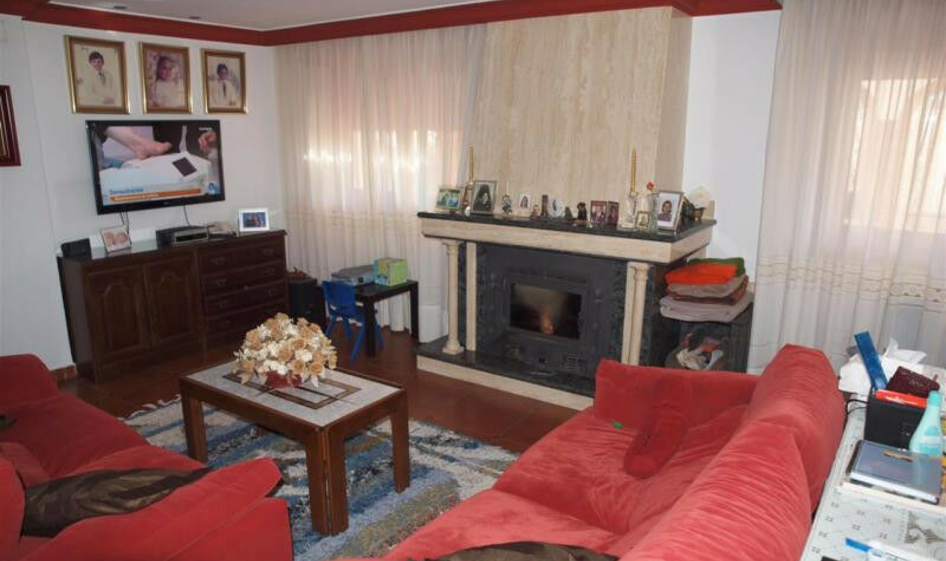 Resale - House -
Caleta de Vélez