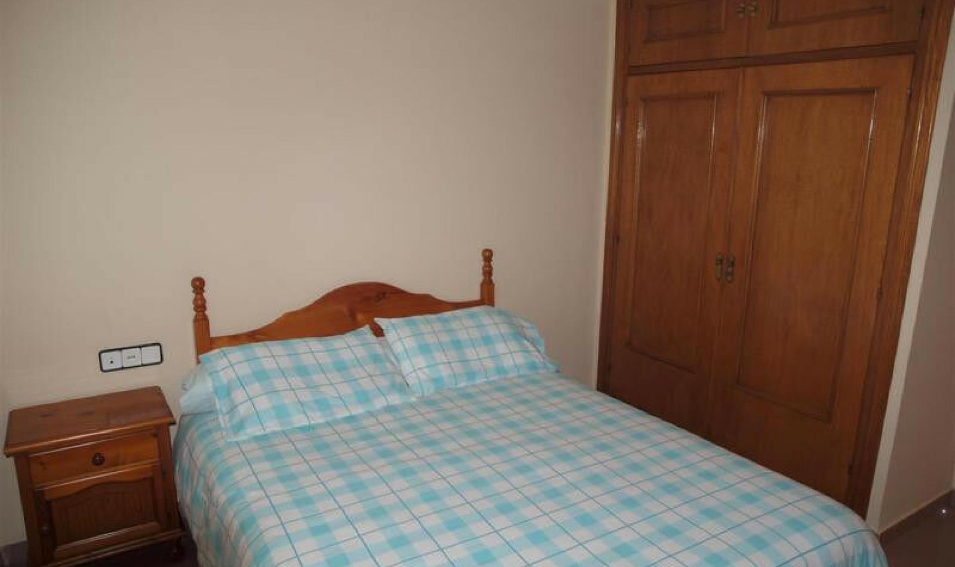 Resale - House -
Caleta de Vélez