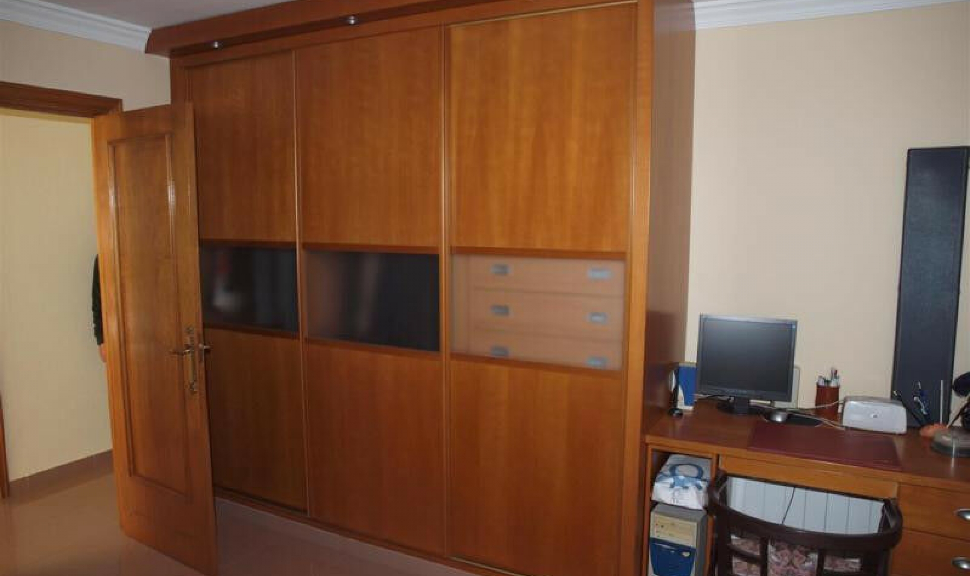 Resale - House -
Caleta de Vélez