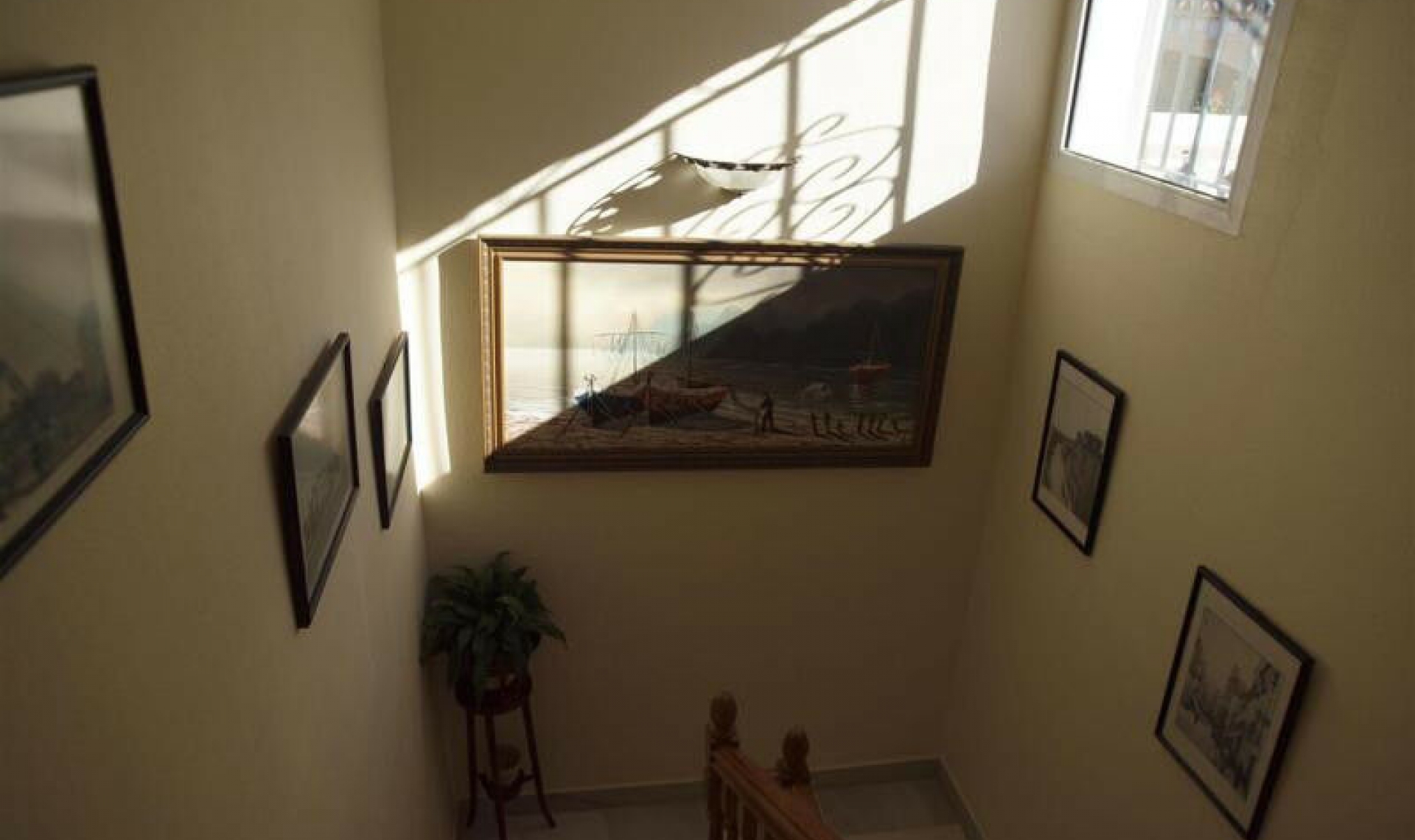 Resale - House -
Caleta de Vélez