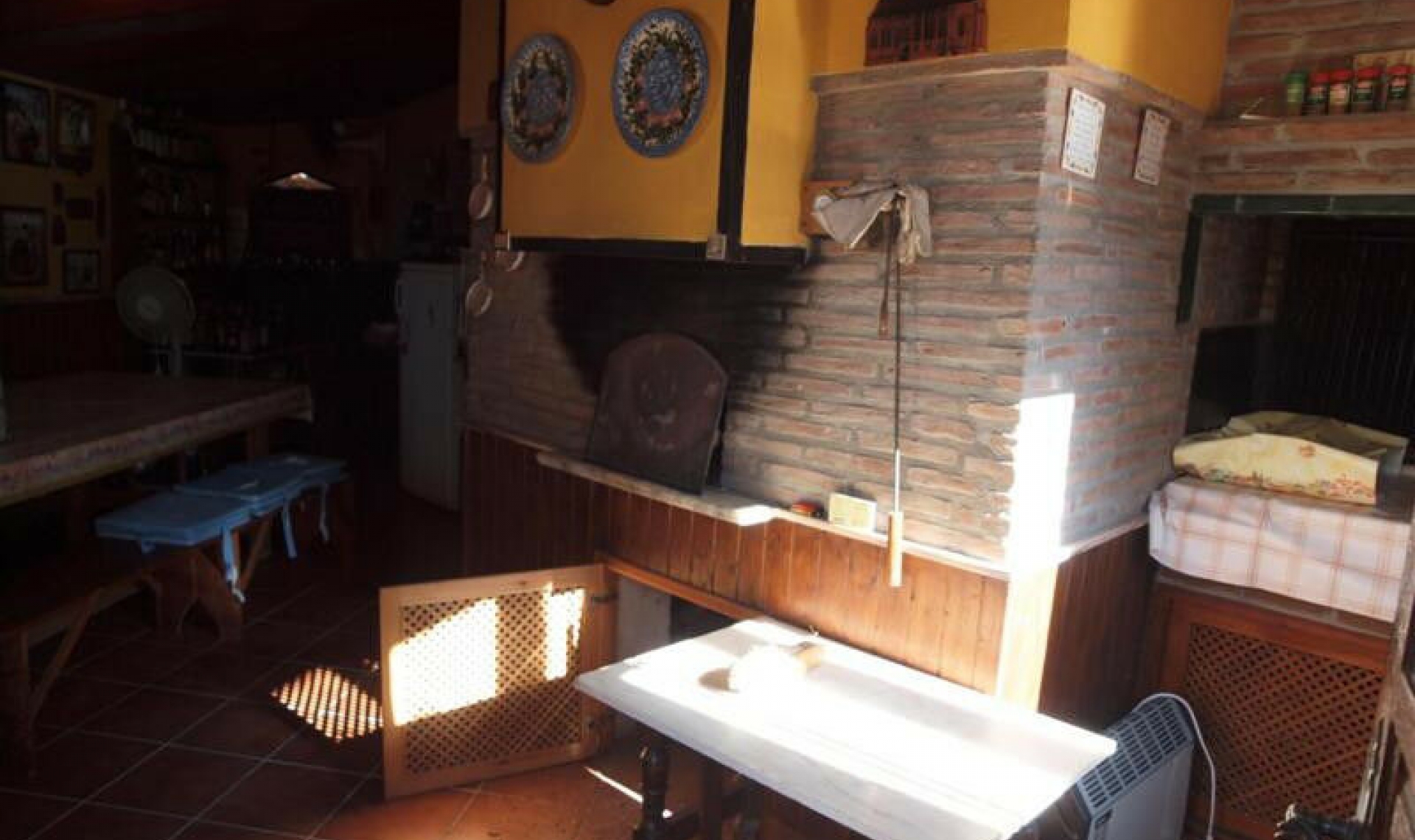 Resale - House -
Caleta de Vélez