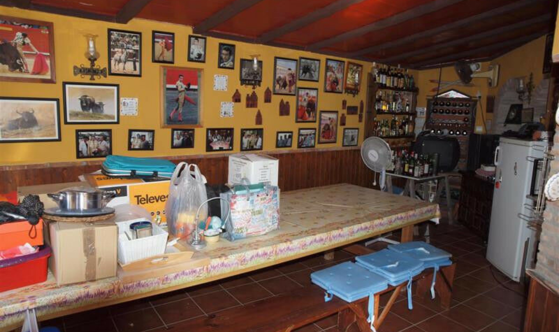 Resale - House -
Caleta de Vélez