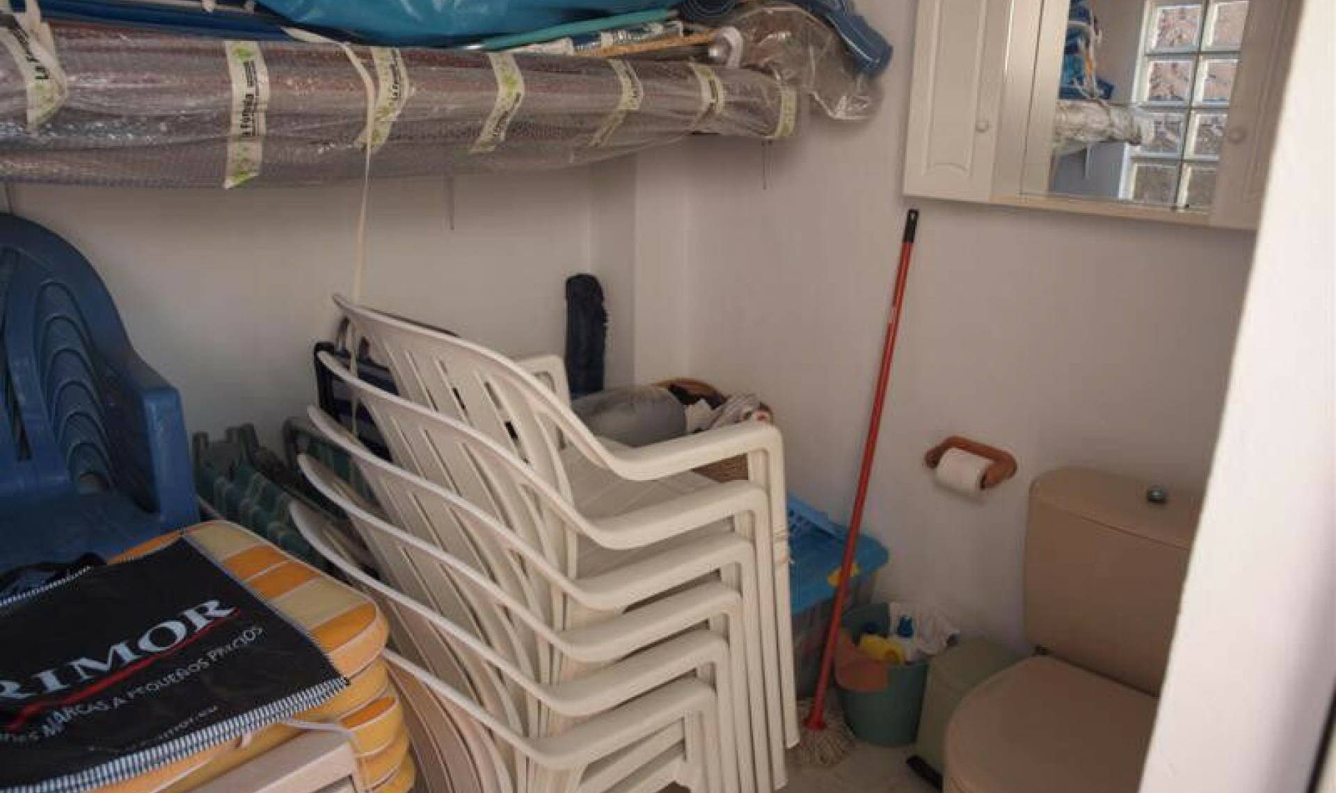 Resale - House -
Caleta de Vélez