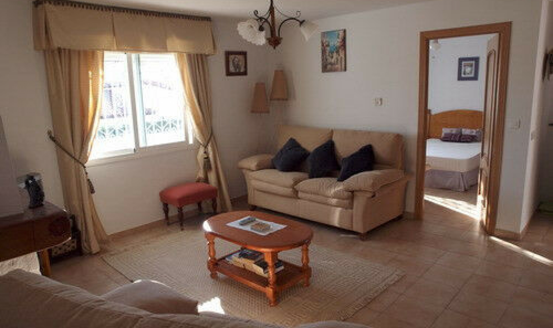 Resale - House -
Caleta de Vélez