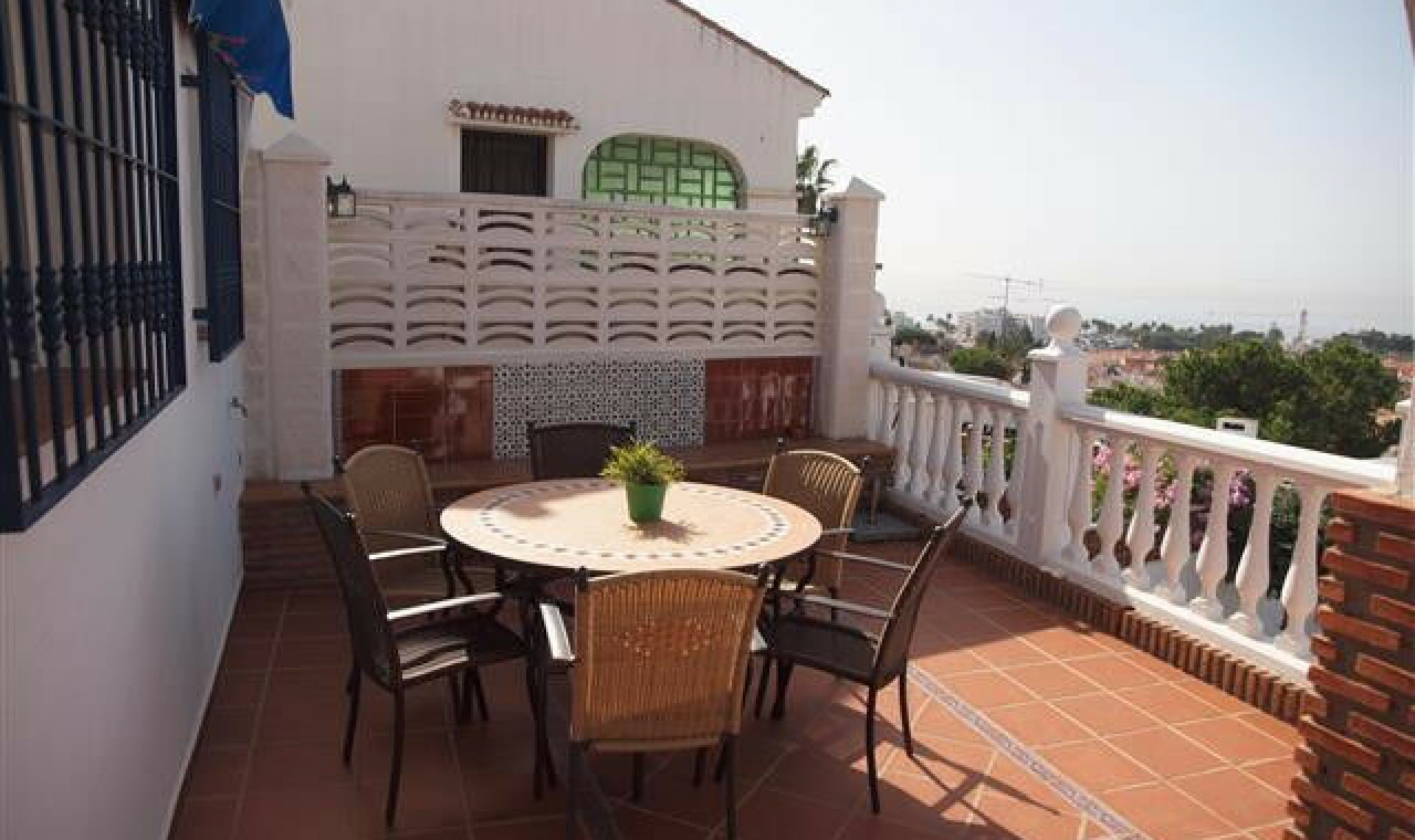 Resale - House -
Caleta de Vélez