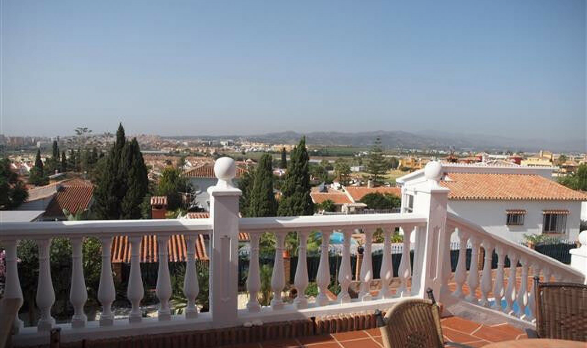 Resale - House -
Caleta de Vélez