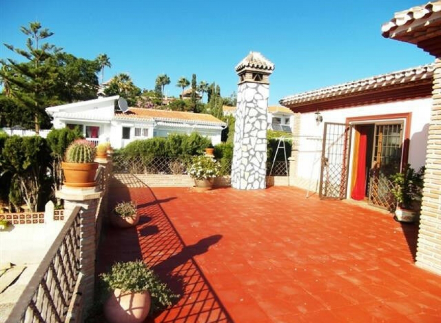 Resale - House -
Caleta de Vélez