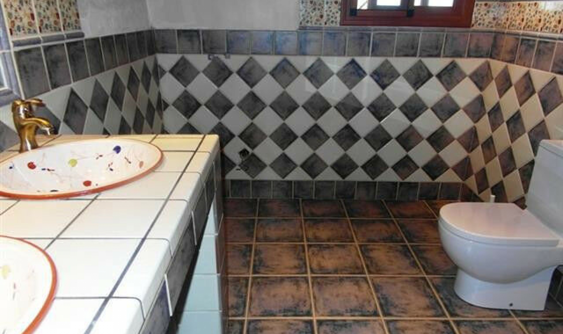 Resale - House -
Caleta de Vélez