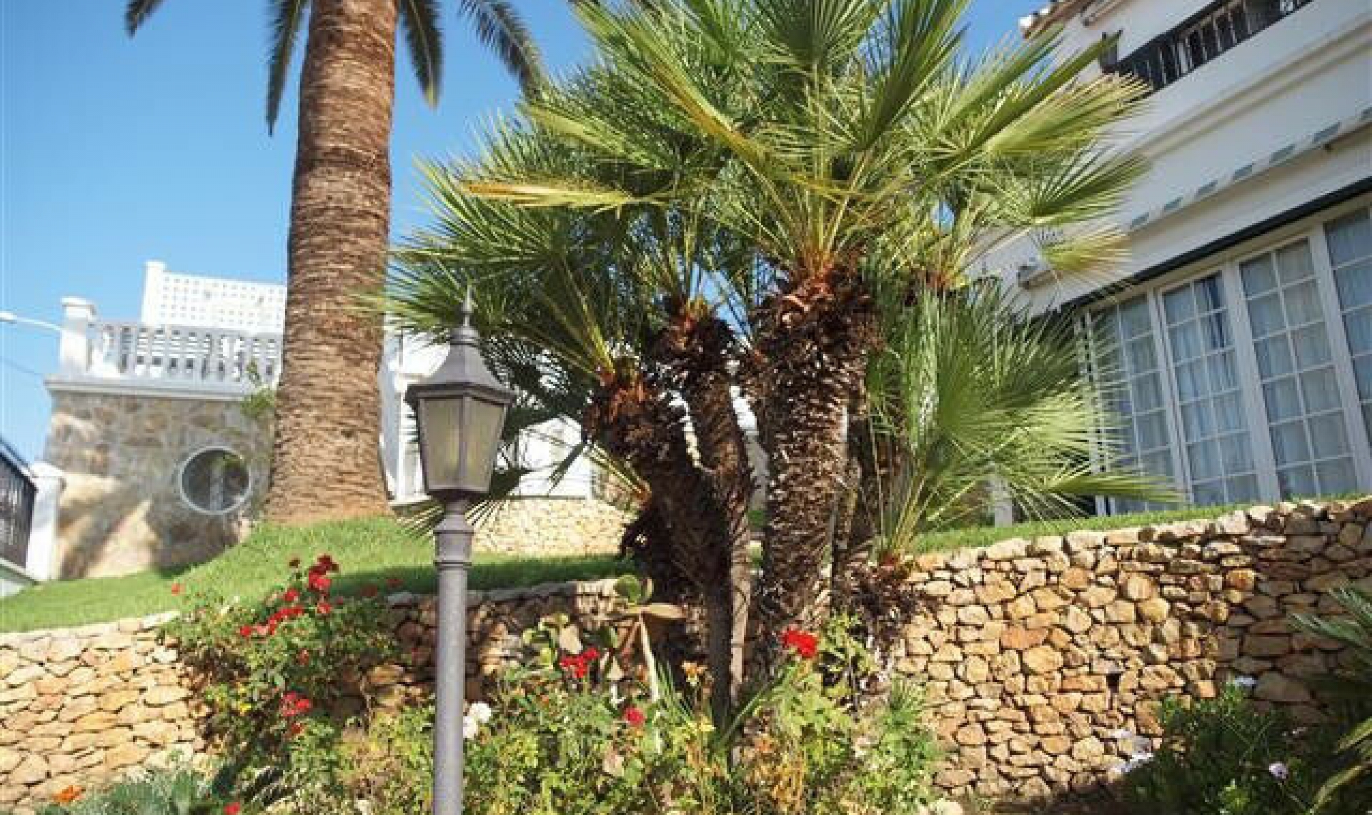 Resale - House -
Caleta de Vélez