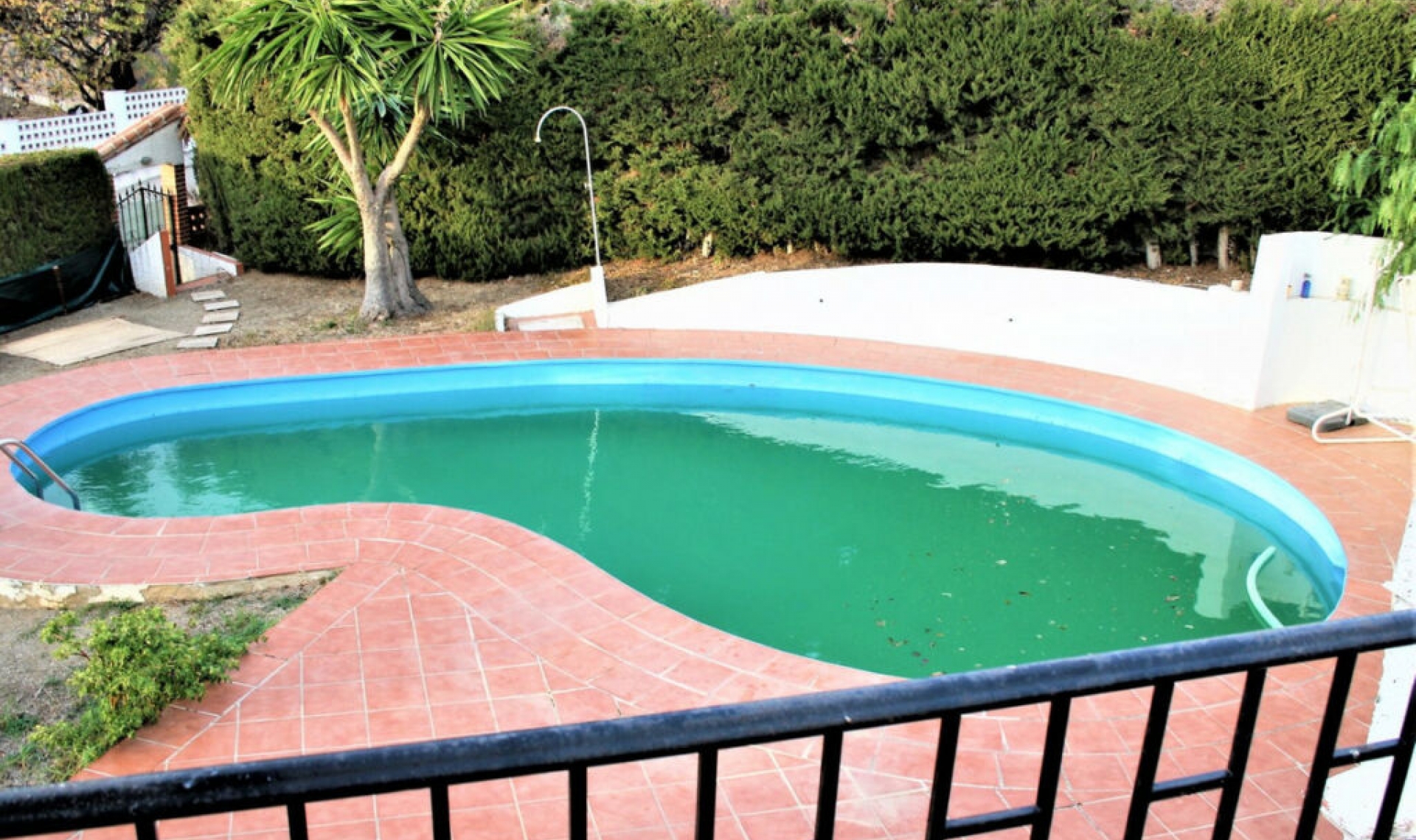 Resale - House -
Caleta de Vélez