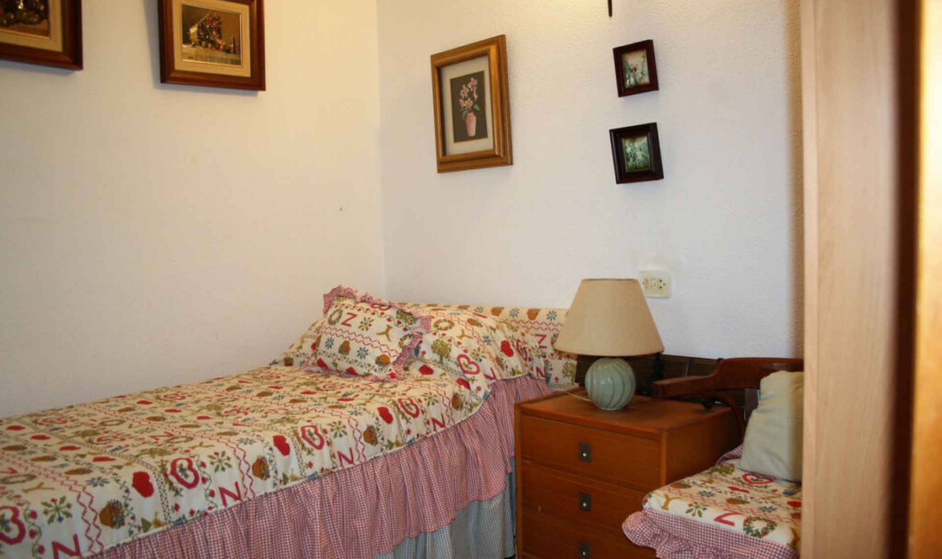 Resale - House -
Caleta de Vélez