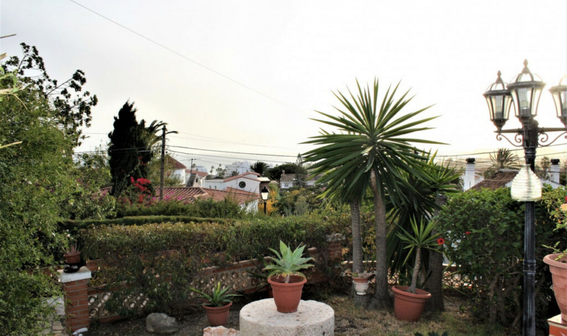 Resale - House -
Caleta de Vélez