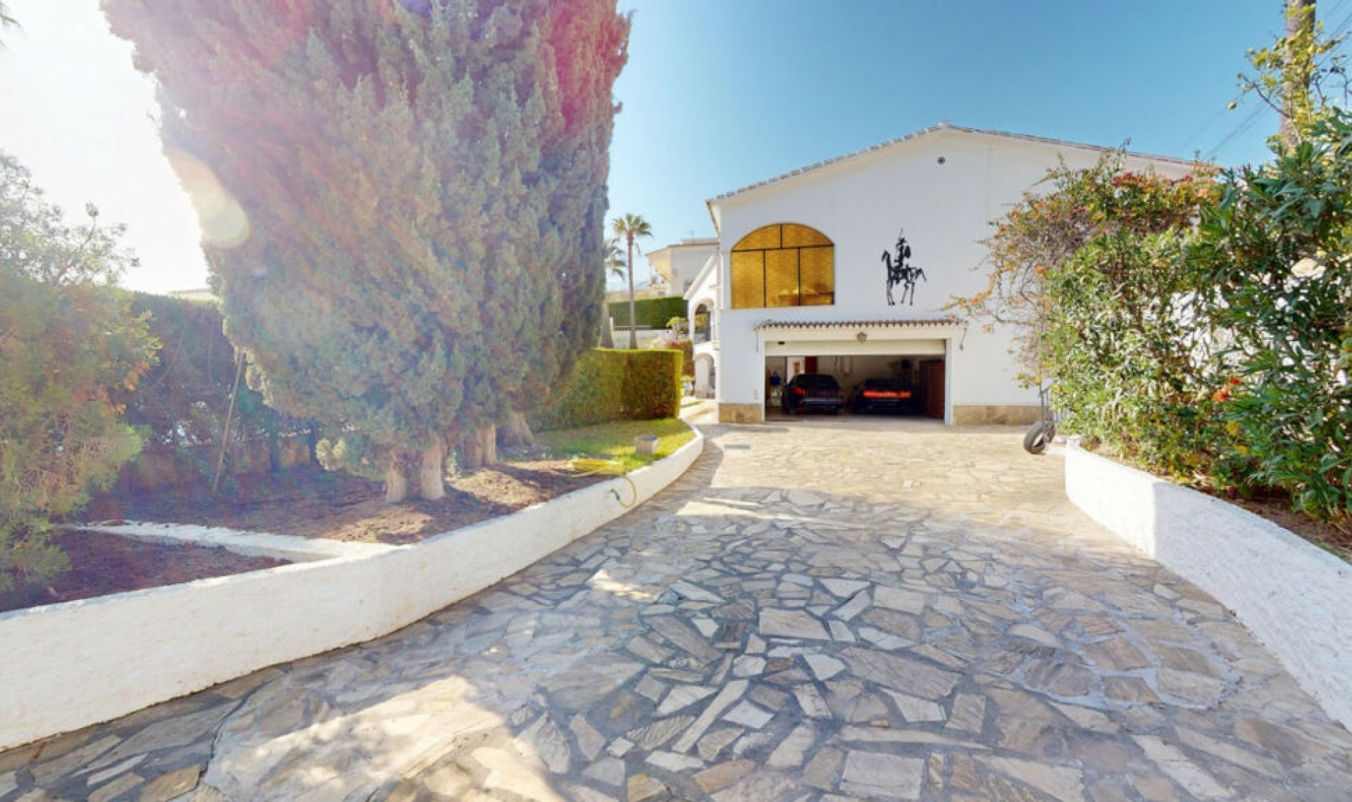 Resale - House -
Caleta de Vélez
