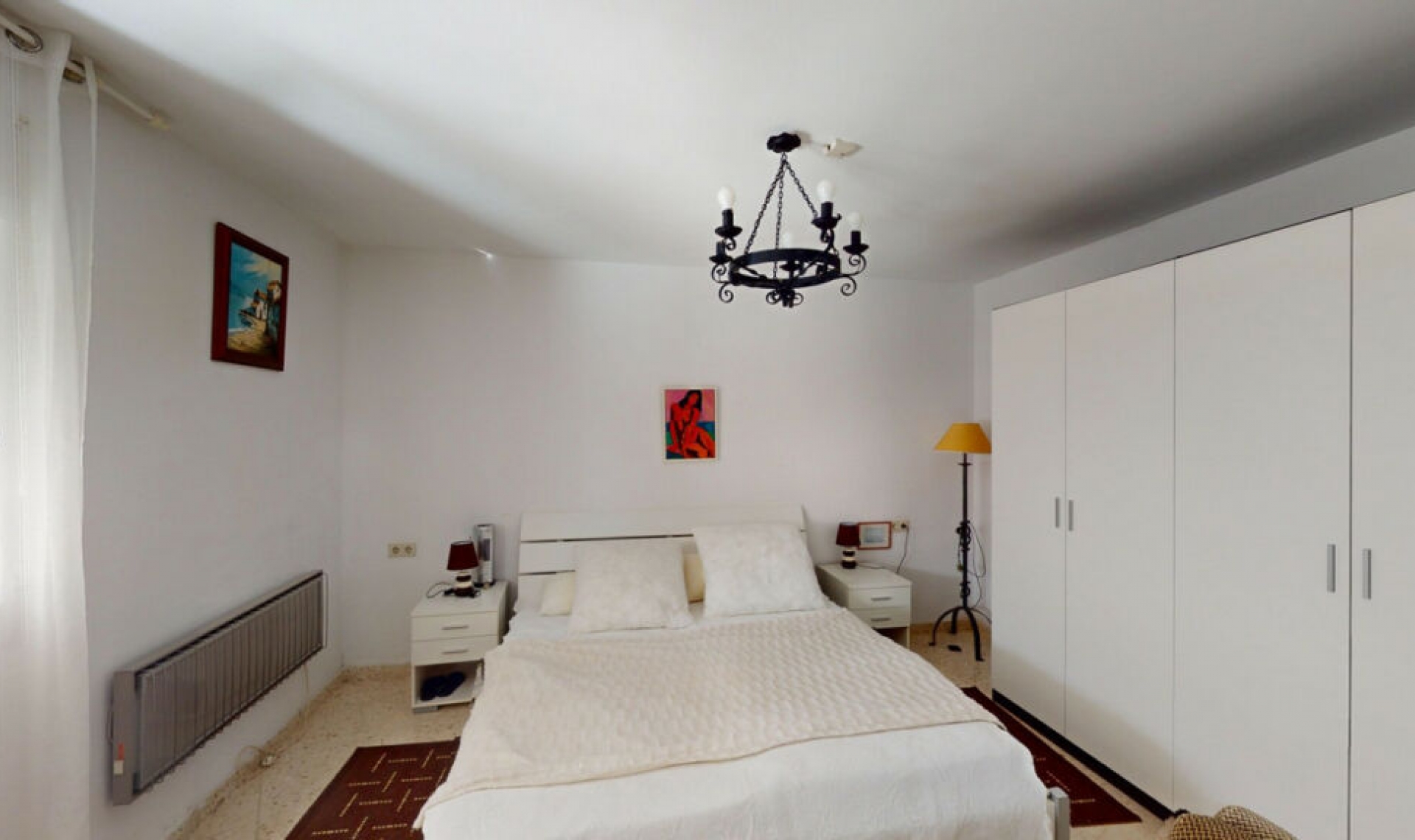 Resale - House -
Caleta de Vélez