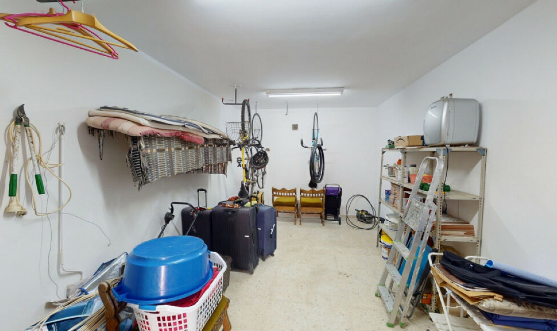 Resale - House -
Caleta de Vélez
